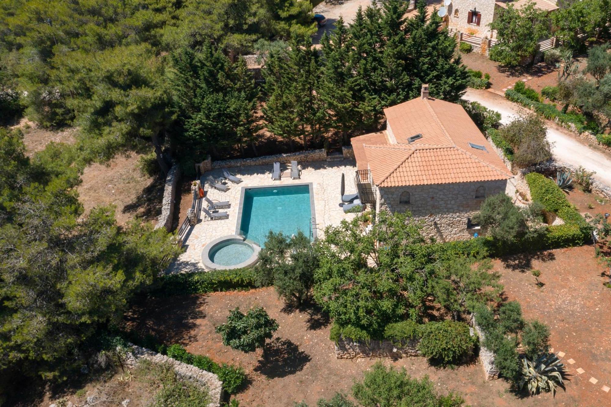 Aresti Mountain Resort Agios Leon Exterior photo