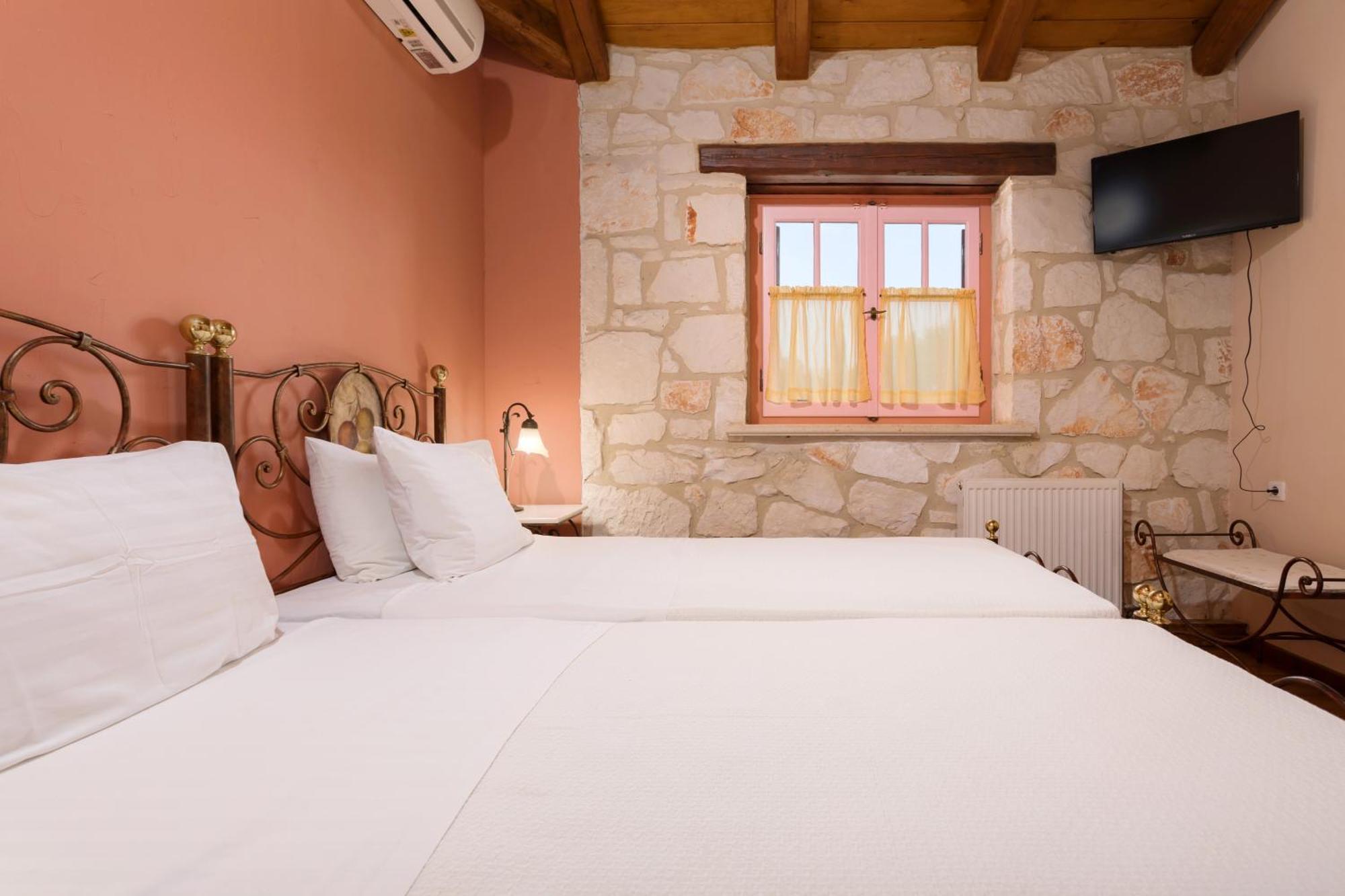 Aresti Mountain Resort Agios Leon Exterior photo